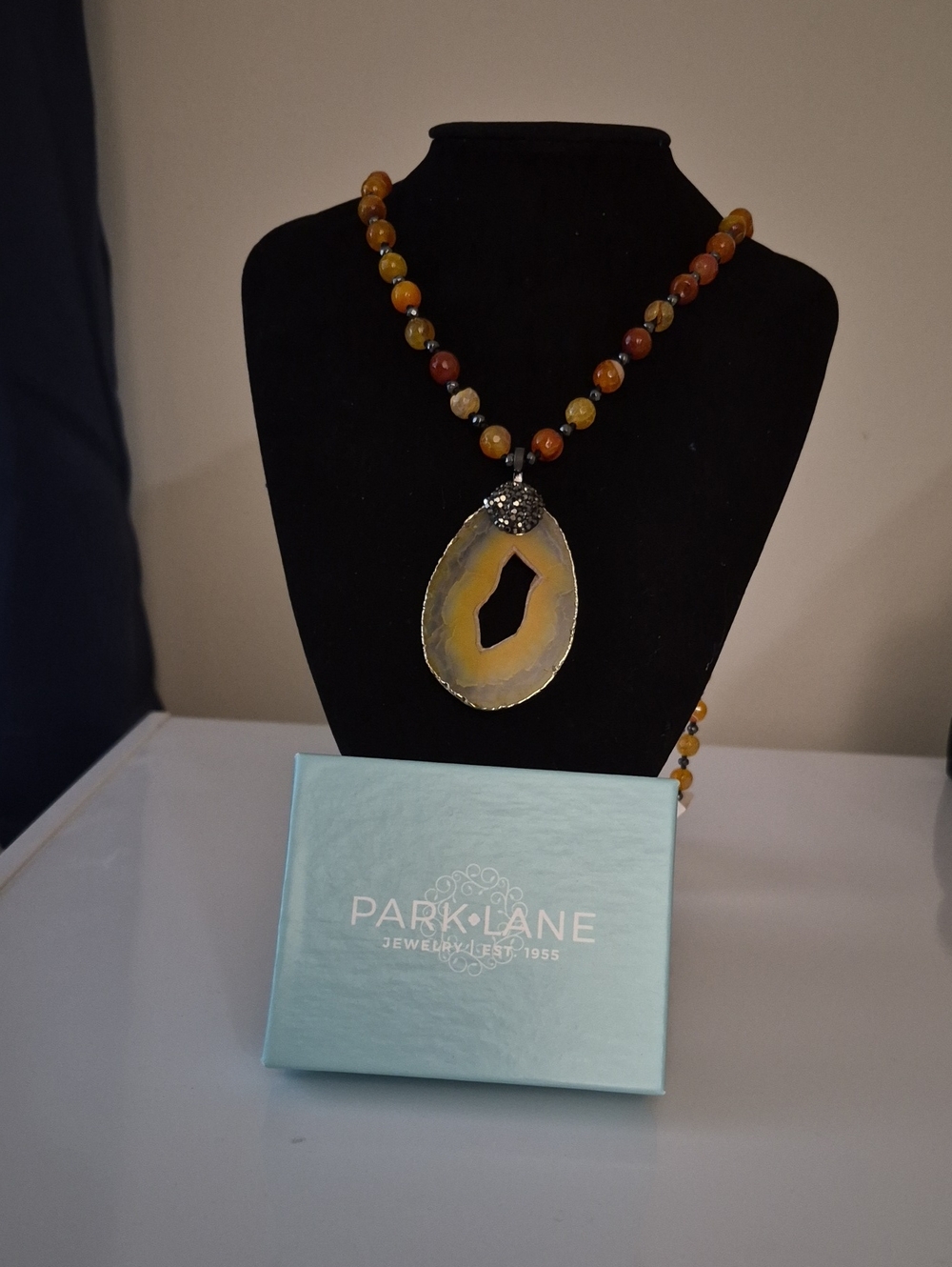 Used Park Lane Golden Agate Slice Pendant Necklace with Earthy Beads